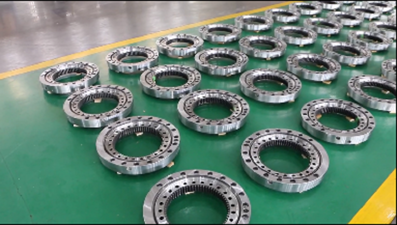 林業(yè)機械專用轉盤軸承 林業(yè)機械專用轉盤軸承